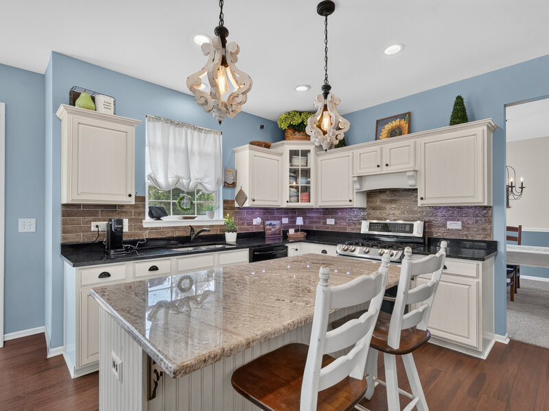 10761 Allegheny Pass Huntley IL 60142
