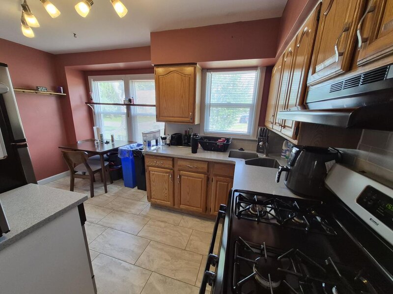 2411 29 Street Moline IL 61265