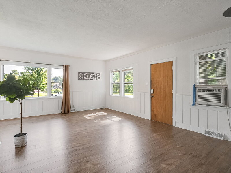 33945 N Prospect Drive Grayslake IL 60030