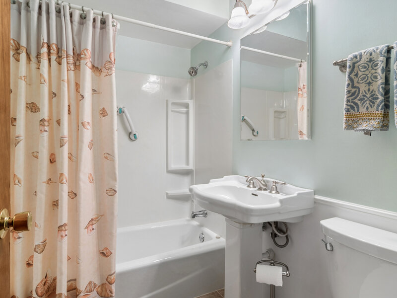 1145 S Haddow Avenue Arlington Heights IL 60005