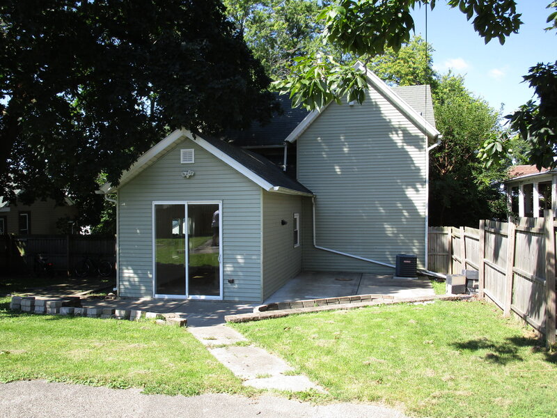 403 Garfield Street Harvard IL 60033
