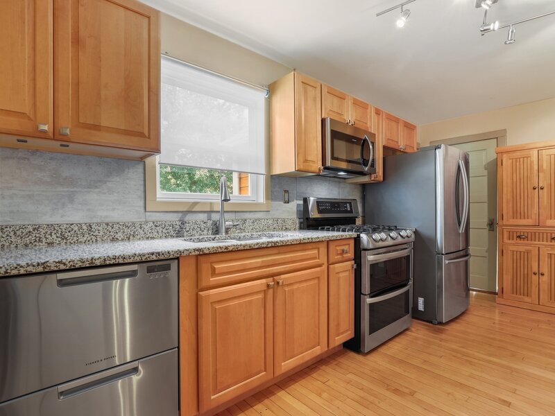 13157 Greenwood Avenue Blue Island IL 60406