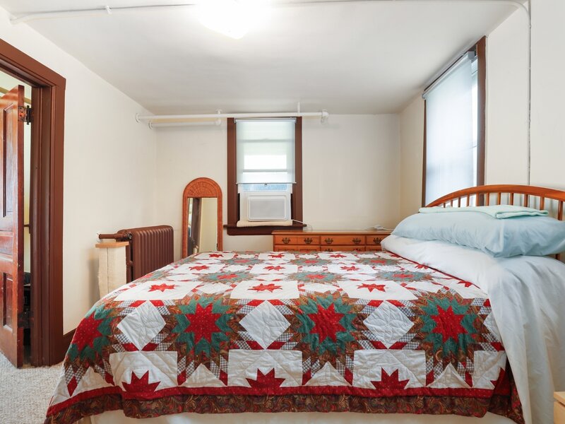 13157 Greenwood Avenue Blue Island IL 60406