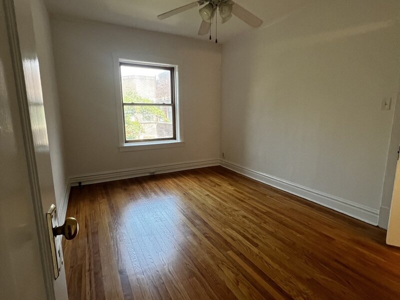 5551 S Kimbark Avenue Chicago IL 60637