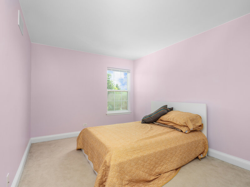 322 Montabello Bloomingdale IL 60108