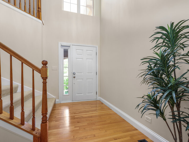 322 Montabello Bloomingdale IL 60108