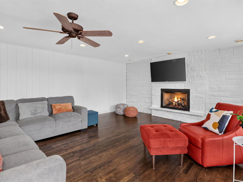 282 Stonegate Road Clarendon Hills IL 60514