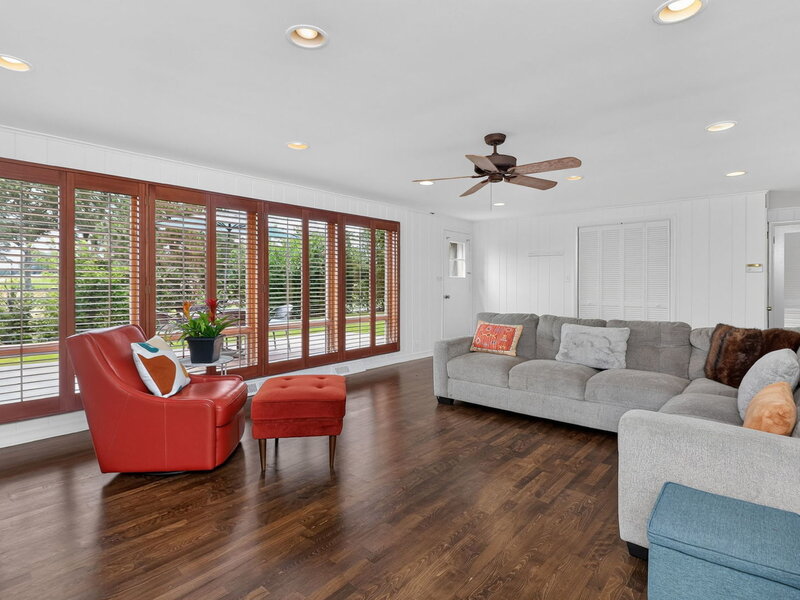 282 Stonegate Road Clarendon Hills IL 60514