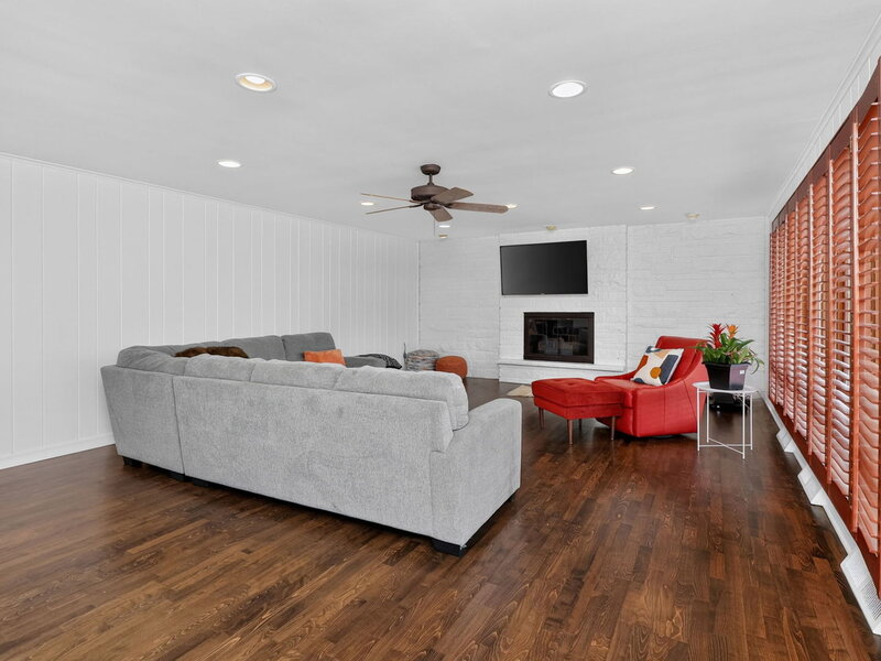 282 Stonegate Road Clarendon Hills IL 60514