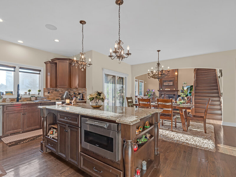 4503 Sassafras Lane Naperville IL 60564
