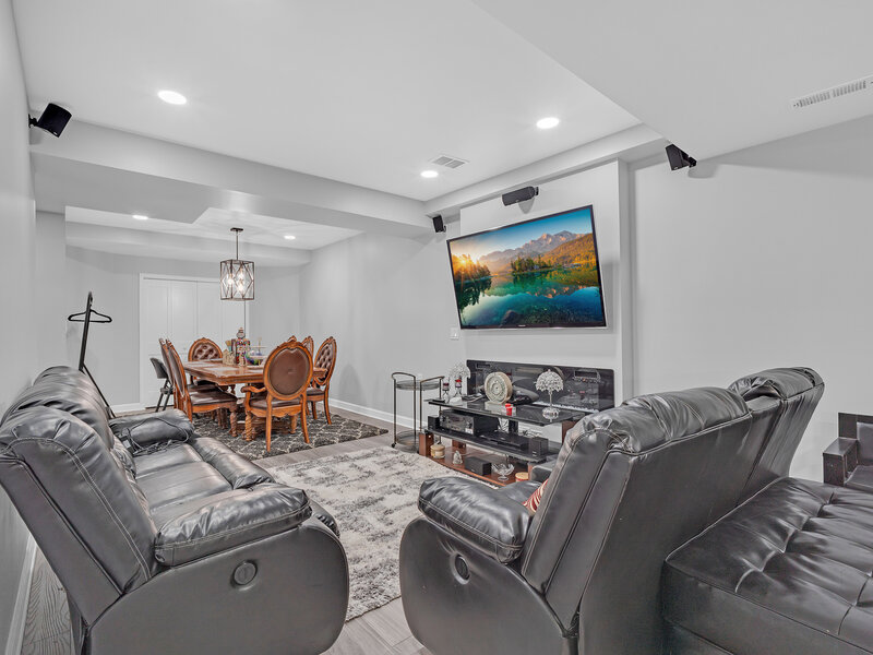 4503 Sassafras Lane Naperville IL 60564