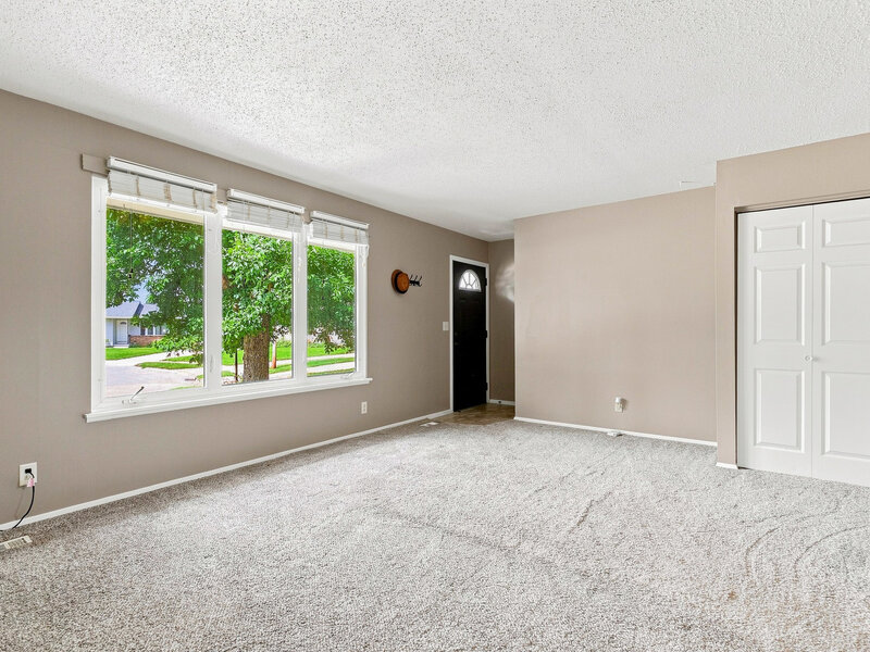4085 Kings Court Bettendorf IA 52722