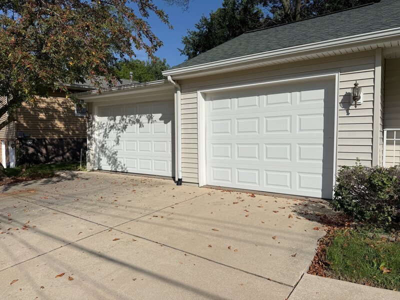 709 36th Avenue East Moline IL 61244
