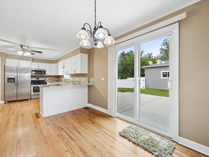 944 S Ardmore Avenue Villa Park IL 60181