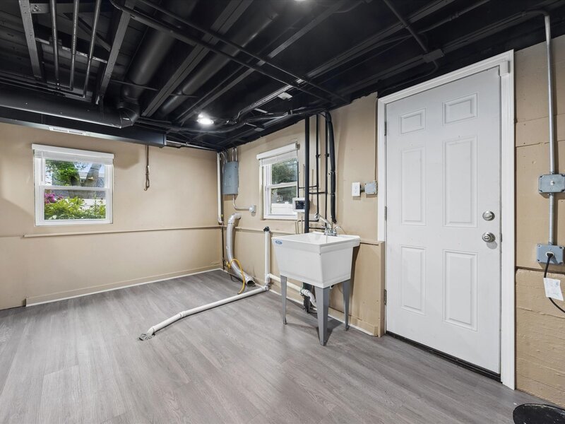 944 S Ardmore Avenue Villa Park IL 60181