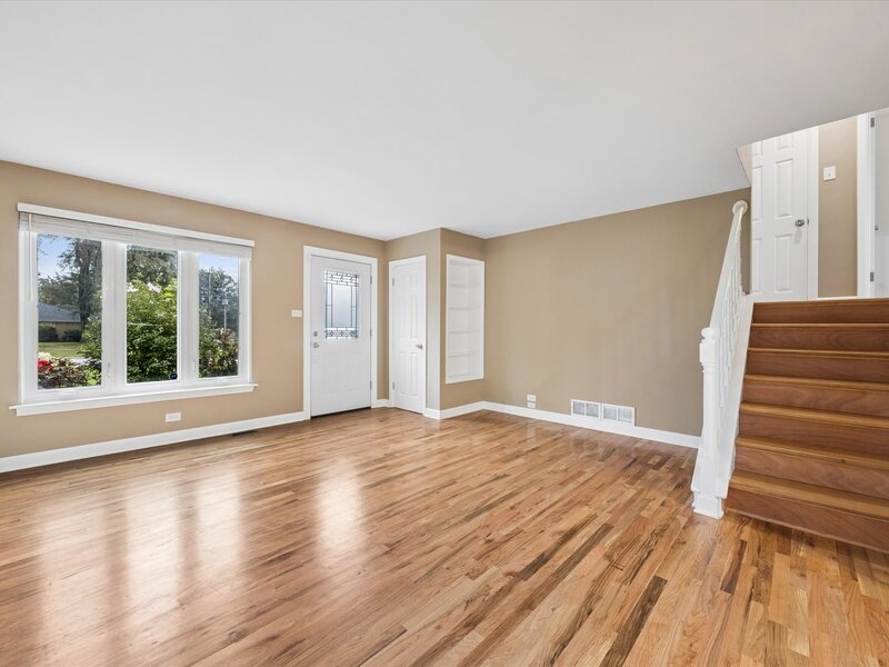 944 S Ardmore Avenue Villa Park IL 60181