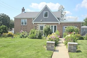 Photo of 944 S Ardmore Avenue Villa Park IL 60181