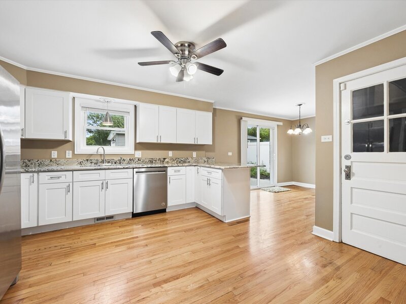944 S Ardmore Avenue Villa Park IL 60181