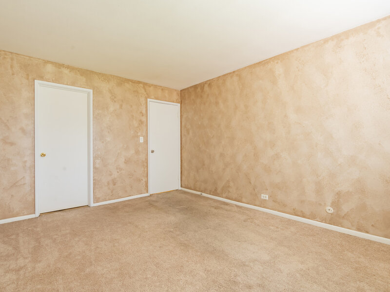 1375 Rebecca Drive Hoffman Estates IL 60169