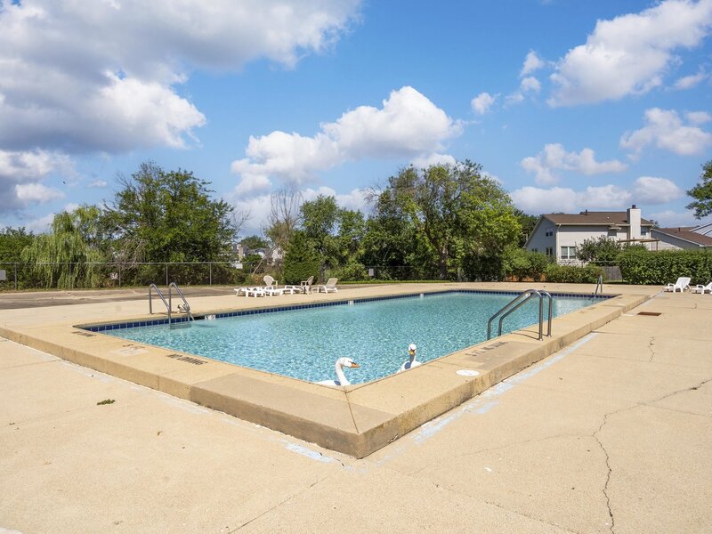 1375 Rebecca Drive Hoffman Estates IL 60169