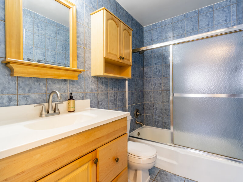 1375 Rebecca Drive Hoffman Estates IL 60169