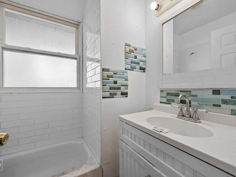 8234 S Kimbark Avenue Chicago IL 60619