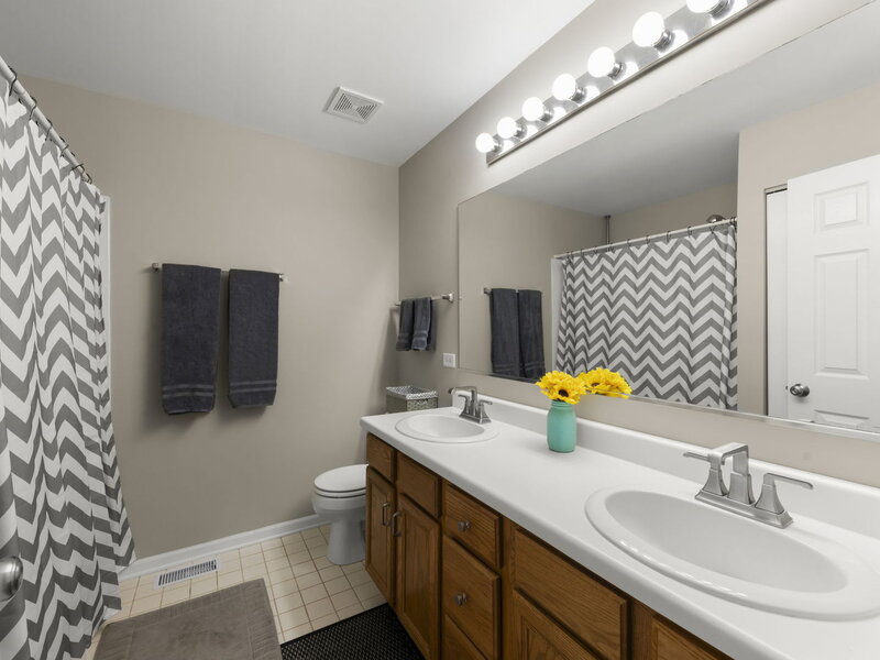 2755 Mcclennan Court Naperville IL 60563