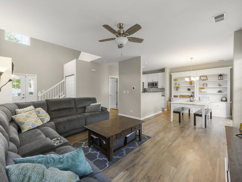 2755 Mcclennan Court Naperville IL 60563