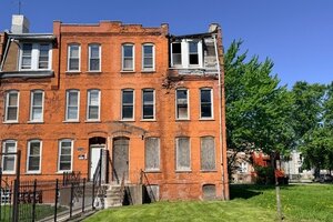 Photo of 10506 S Maryland Avenue Chicago IL 60628