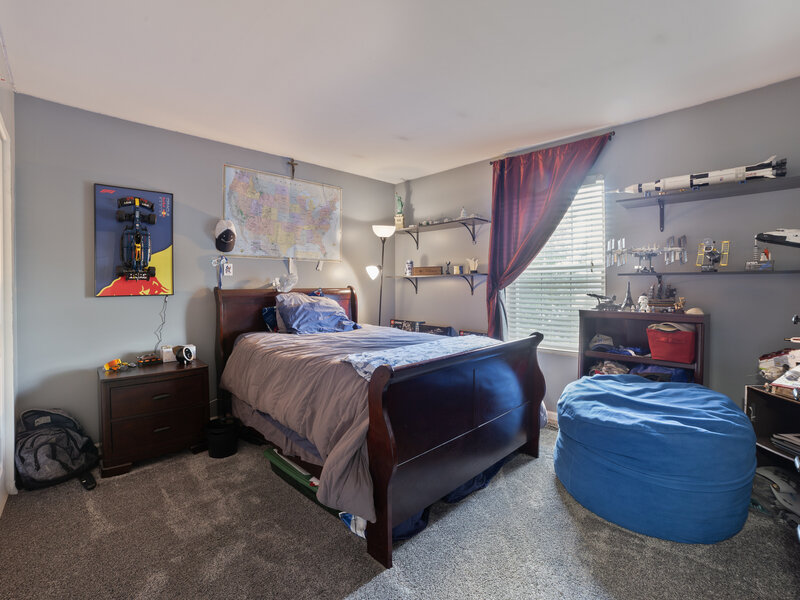 1813 Sebastian Drive Woodstock IL 60098