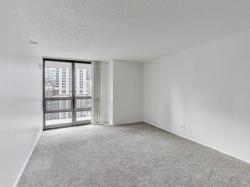 10 E Ontario Street Chicago IL 60611