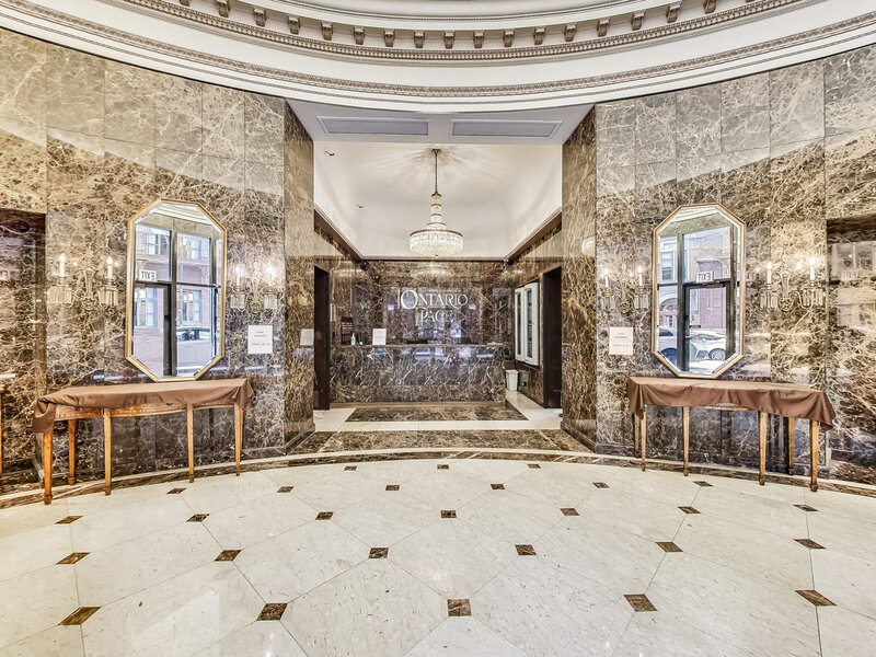 10 E Ontario Street Chicago IL 60611