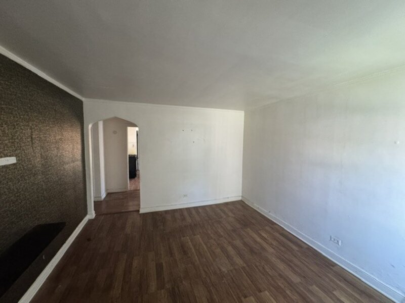 9757 S Ingleside Avenue Chicago IL 60628