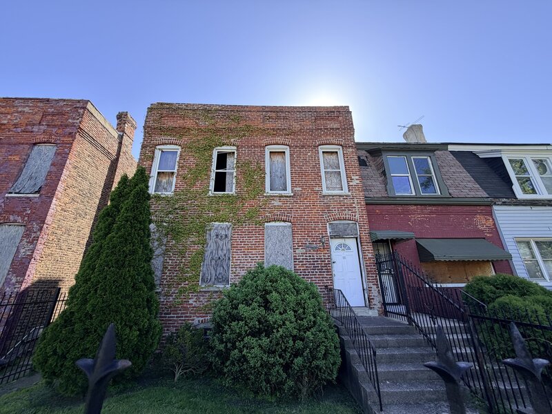 10645 S Champlain Avenue Chicago IL 60628