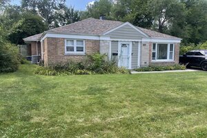 Photo of 321 Minocqua Street Park Forest IL 60466