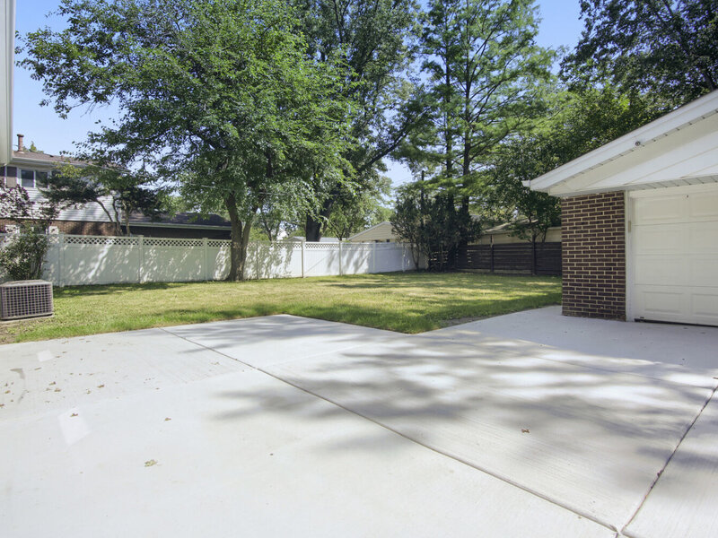 305 Jackson Street Park Forest IL 60466