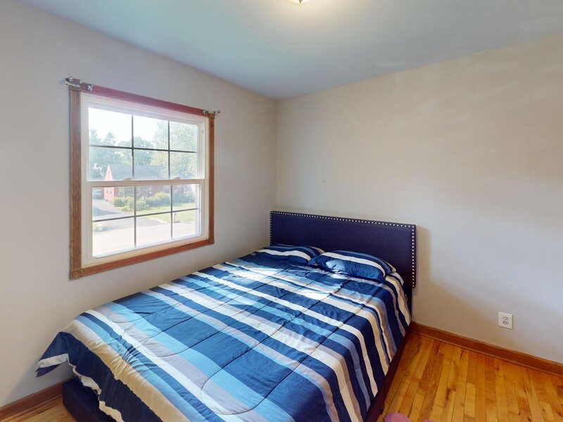 18099 W Valley Drive Grayslake IL 60030