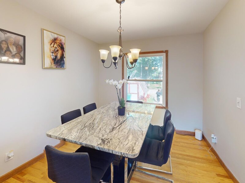 18099 W Valley Drive Grayslake IL 60030