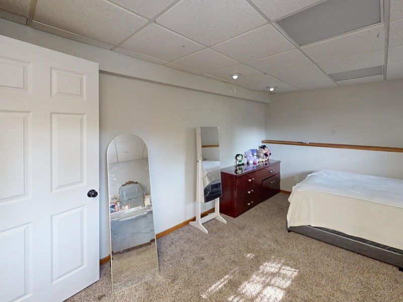 18099 W Valley Drive Grayslake IL 60030