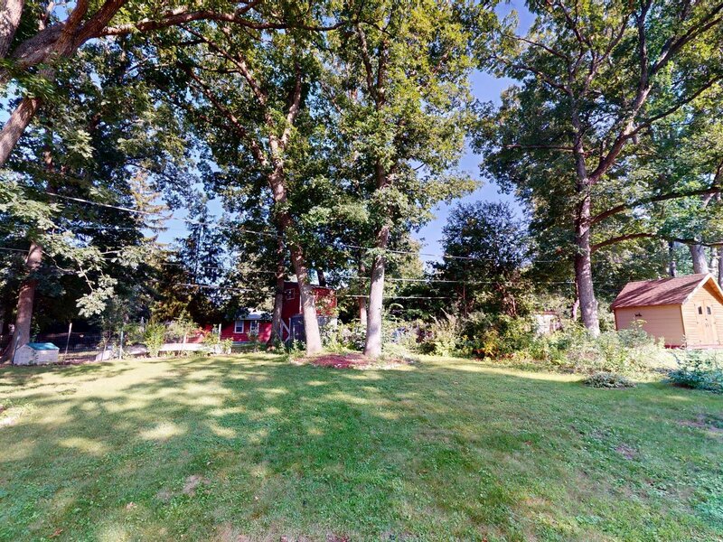18099 W Valley Drive Grayslake IL 60030