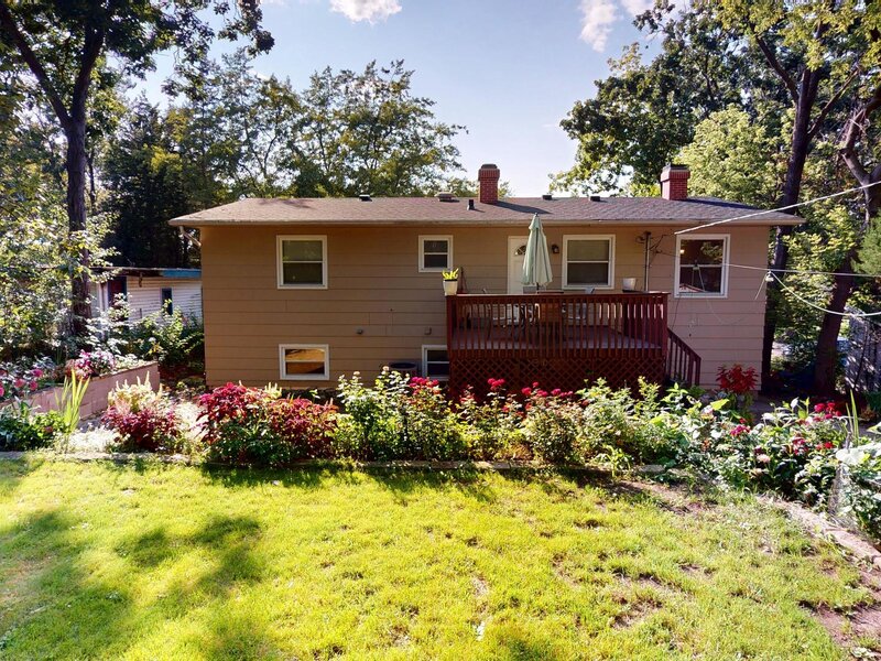 18099 W Valley Drive Grayslake IL 60030