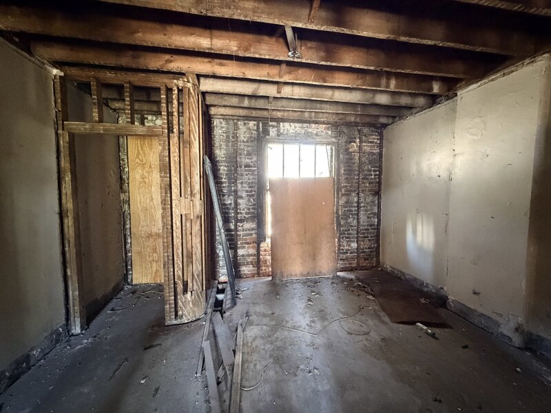 10609 S Champlain Avenue Chicago IL 60628