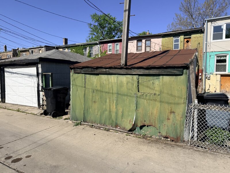 10609 S Champlain Avenue Chicago IL 60628