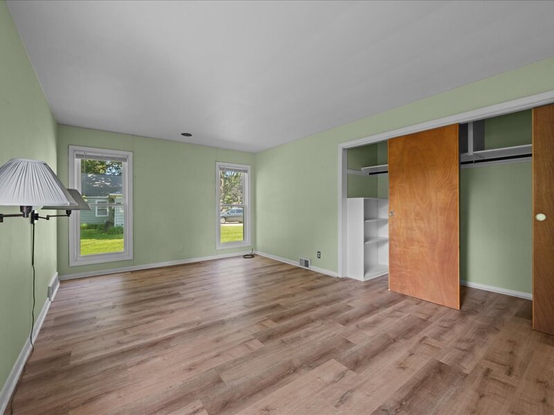 303 Central Avenue Aurora IL 60506