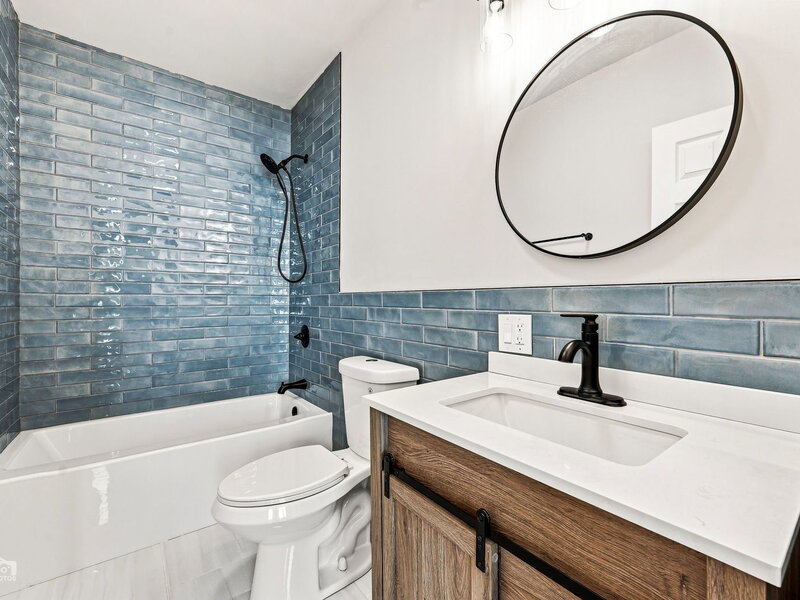 228 154th Place Calumet City IL 60409