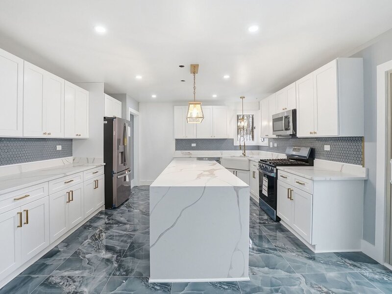 14315 S Manistee Avenue Burnham IL 60633