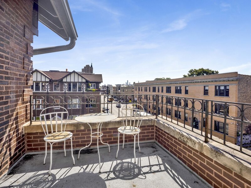 2118 W North Avenue Chicago IL 60647