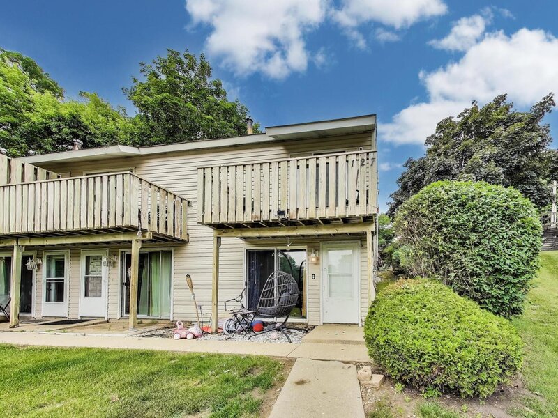 127 Forest Avenue Fox Lake IL 60020