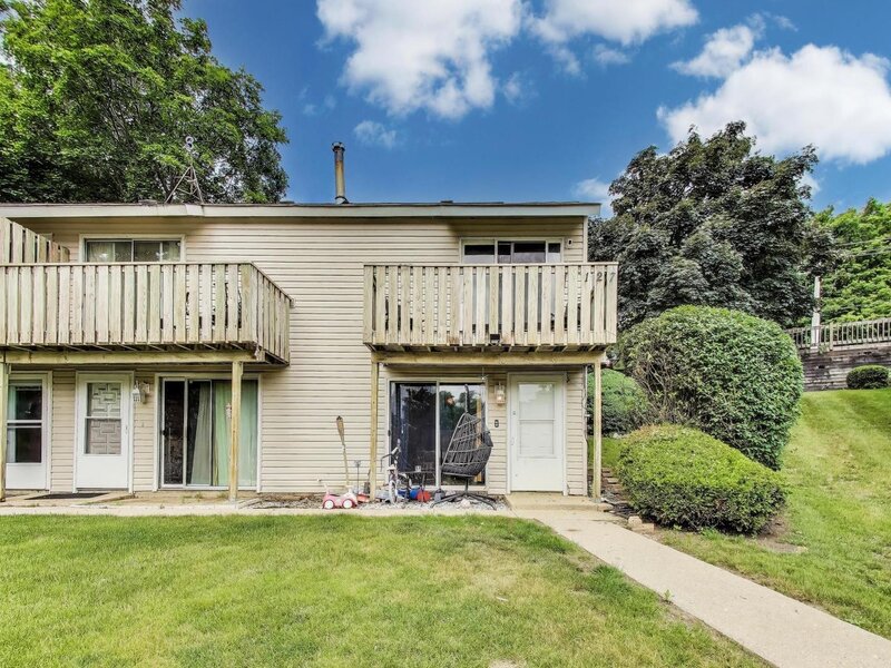 127 Forest Avenue Fox Lake IL 60020