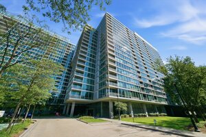 Photo of 9655 Woods Drive Skokie IL 60077 Unit 1806